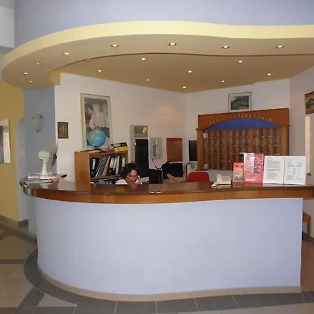 Elvita Hotel