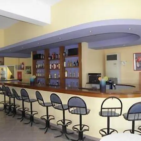 Elvita Hotel 2*