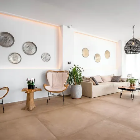 Hotel Elvita 2*