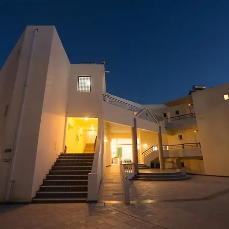 Hotel Elvita 2*